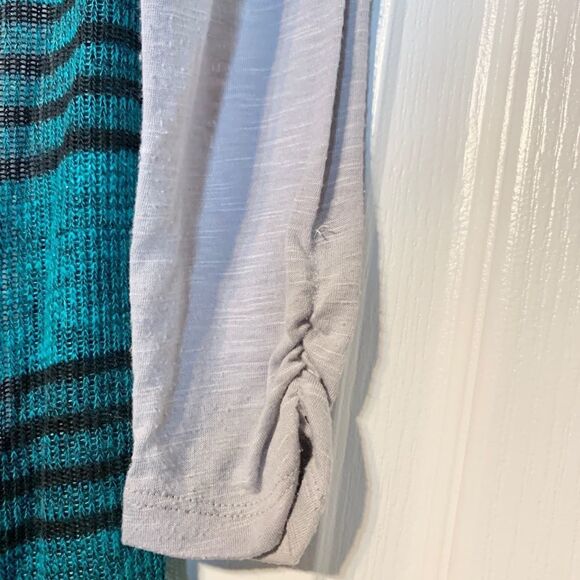 Knit Works Love Gray Long Sleeve Shirt with Open Vest Cardigan Size Medium - Picture 4 of 8